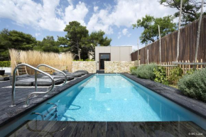 Le 19-21 - Un amour d'hotel, Leucate